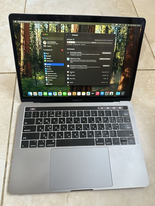 Macbook Pro A2159 2019 Touchbar Екран 13.3 Дюймів / 2560x1600 / Retina
