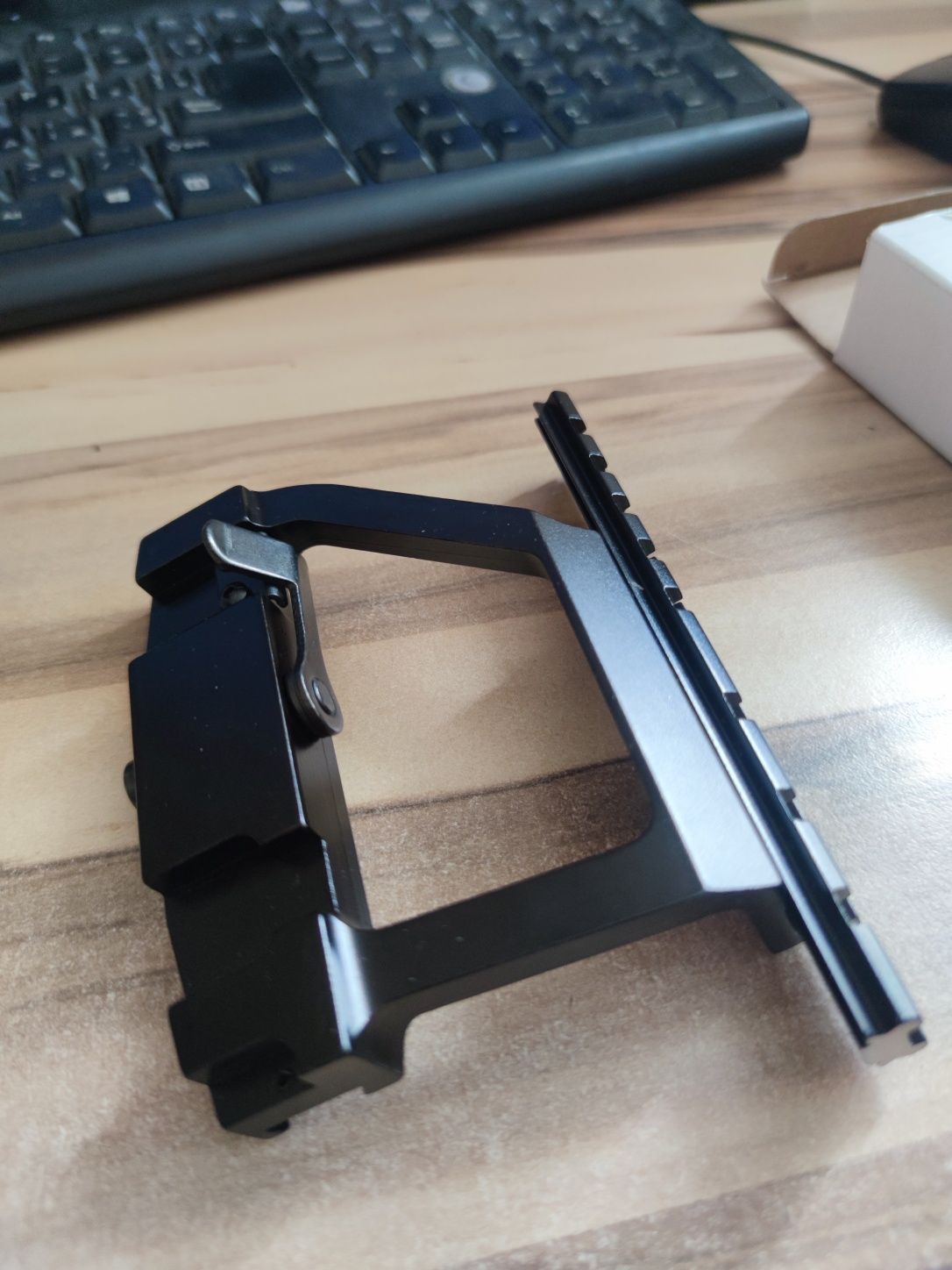 Кронштейн на АК Focuhunter MZJ-RAL-0043