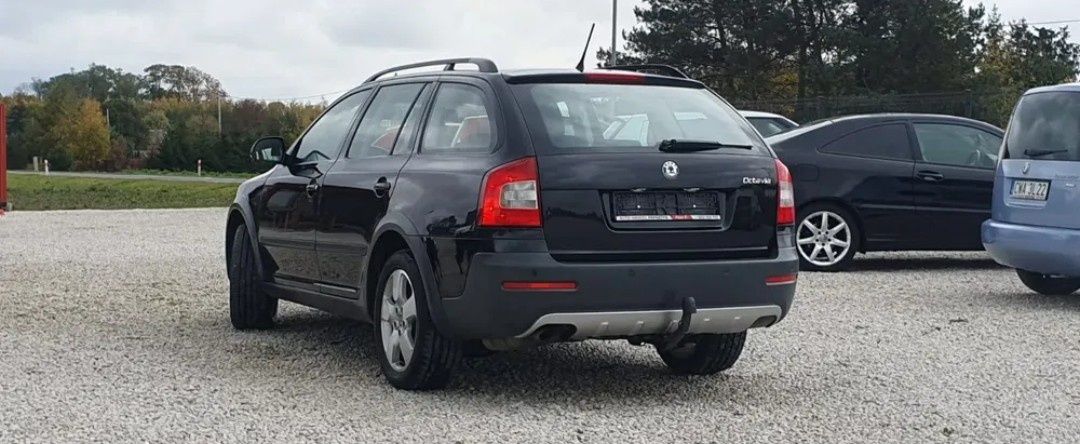 Skoda Octavia Scout 2.0 TDI DPF DSG