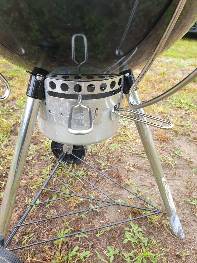 Grill węglowy WEBER