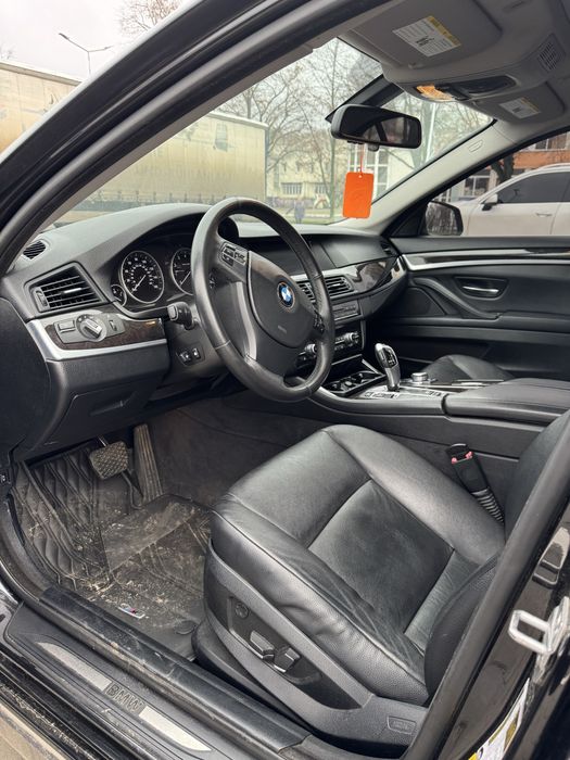 Власний автомобіль, в чудовому стані