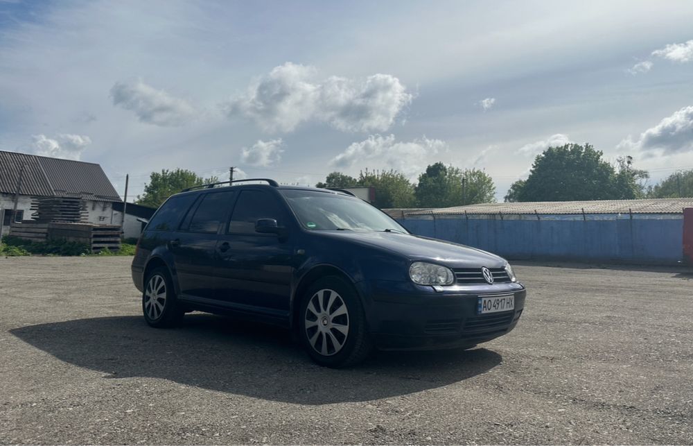 Volkswagen Golf 1.6 mpi гольф 4