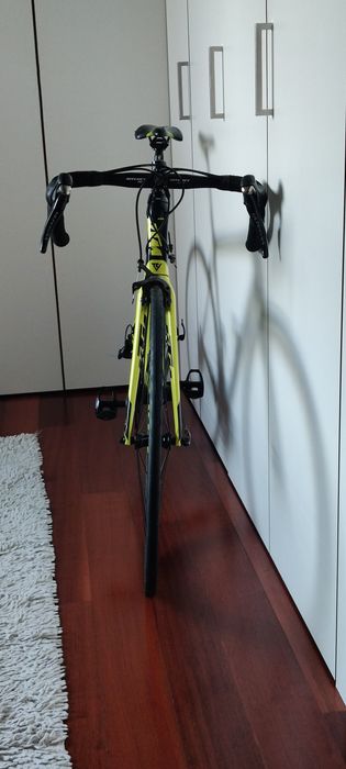 Bicicleta estrada em carbono KTM Revelator 4000