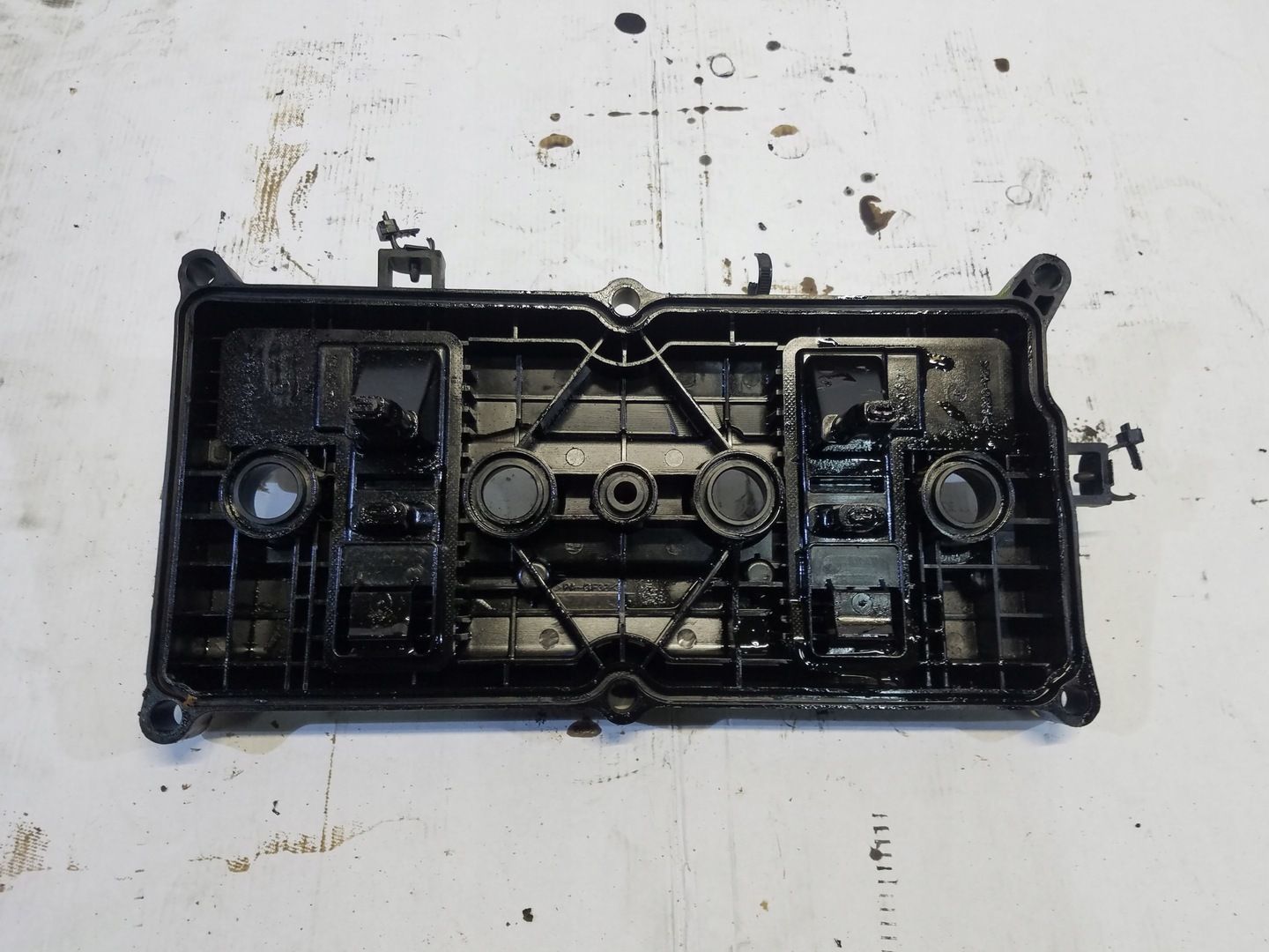 POKRYWA ZAWORÓW NISSAN QASHQAI J10 2.0 B MR20DE