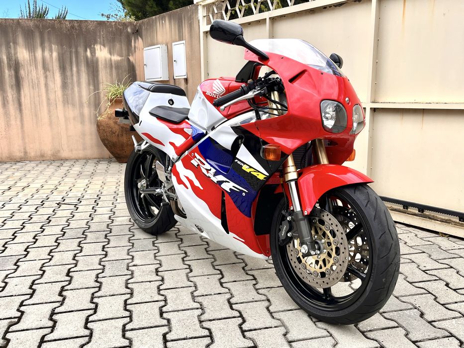 Honda RVF 400 NC35