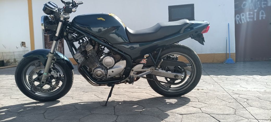 Yamaha xj  usada