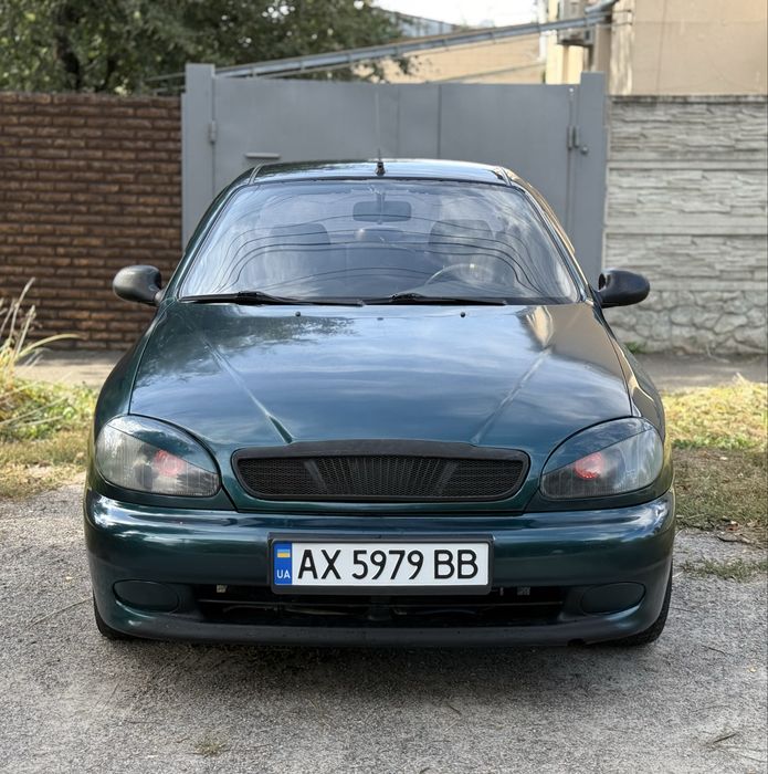 Daewoo Lanos 2.5 V6 Opel x25xe