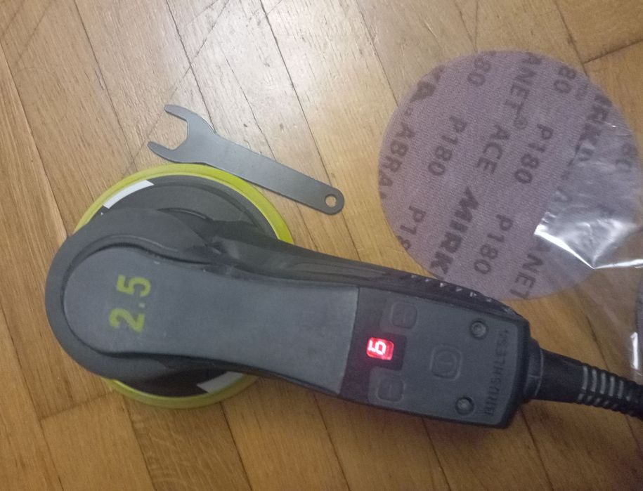 Эксцентрикова шліфмашина Тiтаn PESM3-150 EC (2.5 мм)