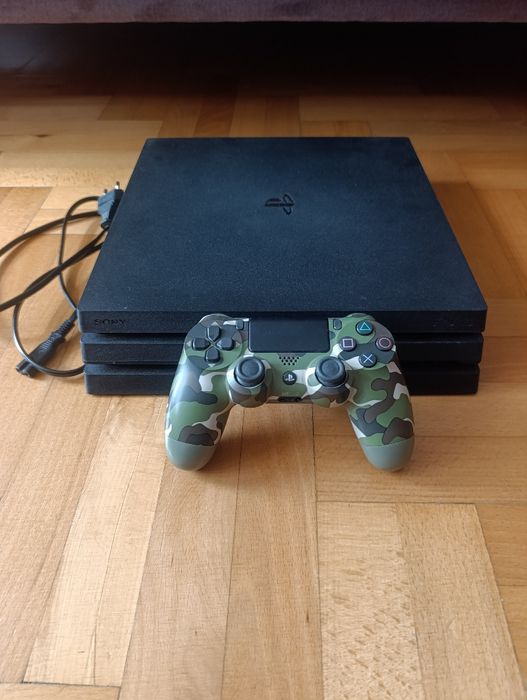 Playstation 4 PRO + oryginalny Pad Cuh 7216b soft 12.52