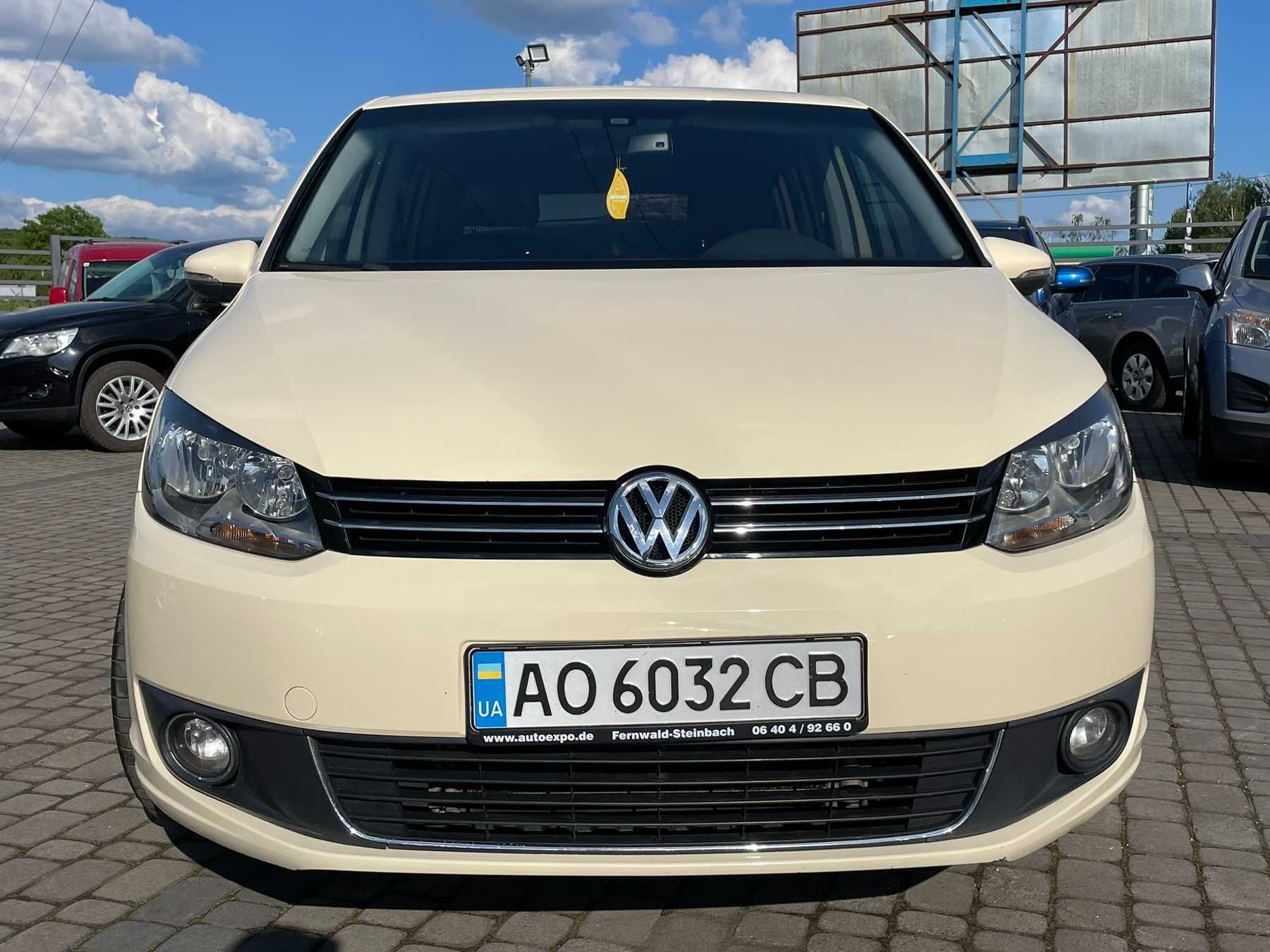 Volkswagen Touran 2014