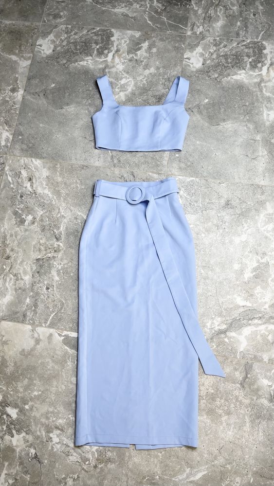 Шикарный новый женский  летний  костюм юбка и топ голубого цвета