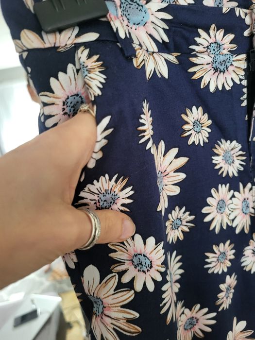 Spodnie damskie cygaretki