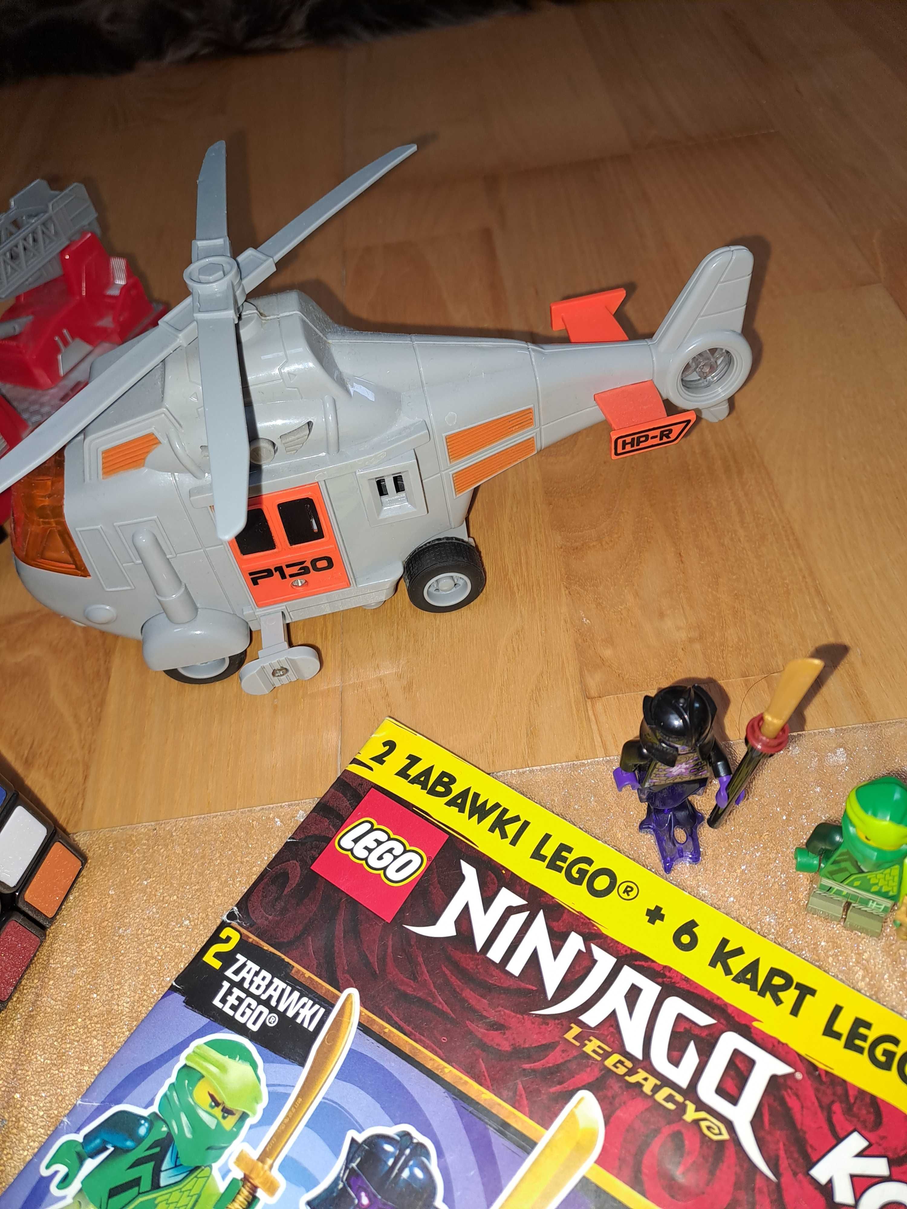 Pistolet z wyrzutnią spinner, helikopter, deskorolka, figurki Ninjago.