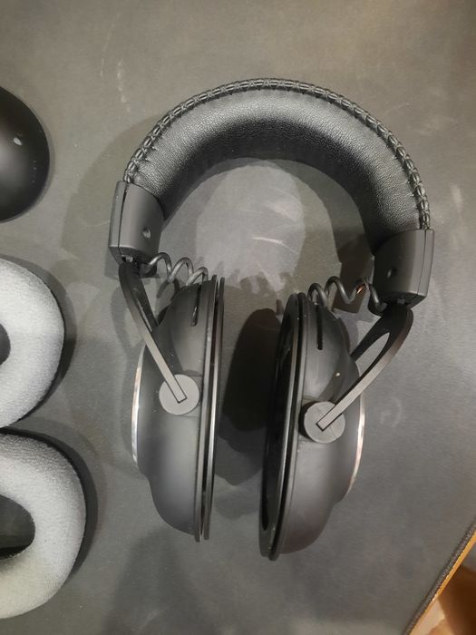 Logitech g pro наушники