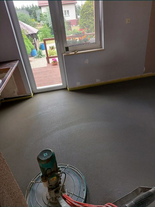 Стяжка підлоги чистова, напівсуха машинна стяжка по теплій підлозі,