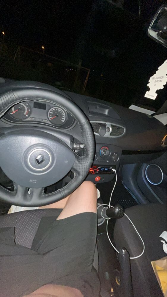 Samochód osobowy renault Clio 3