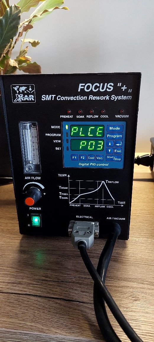 Profesjonalny Zestaw SMT Convection Rework System Focus"+" X-KAR Bokar