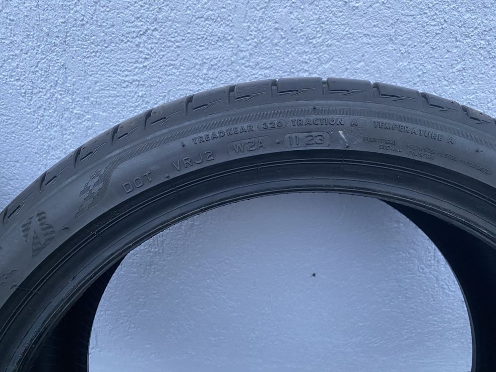 Opony letnie Bridgestone 225/40r19 93Y Turanza T005