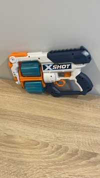 Дитячі бластери/пістолети nerf,x-shot