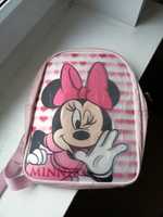 1. Plecak różowy z Myszką Minnie Disney 3D dla przedszkolaka