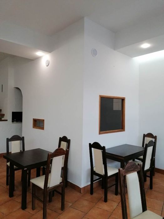 Krzesła drewniane, stoły brązowe ostatnie sztuki WIELKA WYPRZ!