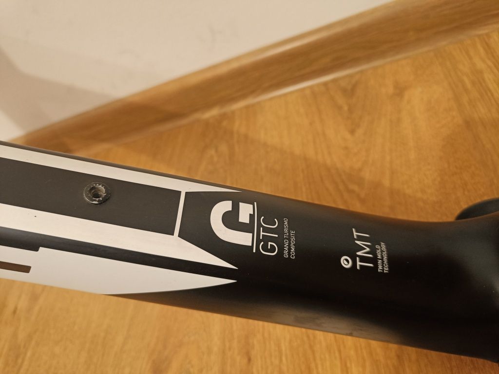 Frameset szosowy Cube Attain Race GTC 62cm (rama+widelec)
