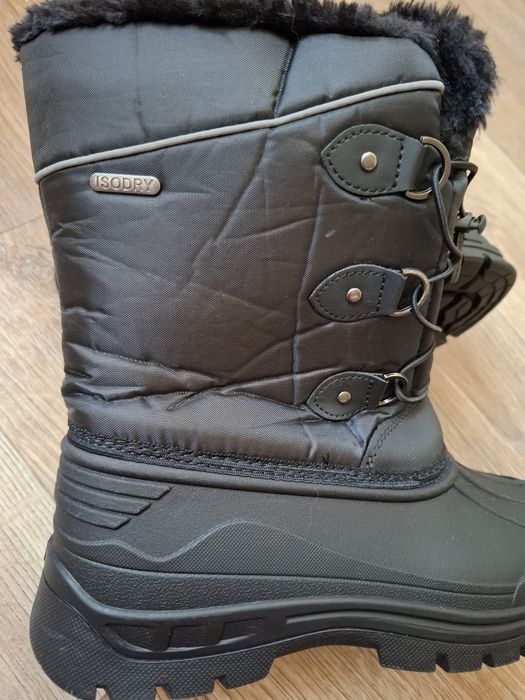 Чоботи. Mountain Warehouse. Зимові. Теплі. Розмір 35.