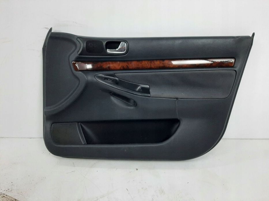 AUDI A4 B5 AVANT 97R BOCZEK DRZWI PRAWY PRZOD DREWNO KOMPLETNY