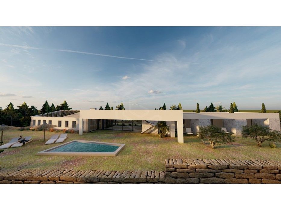 Terreno com ruína e projeto aprovado em Tunes, Silves, Algarve