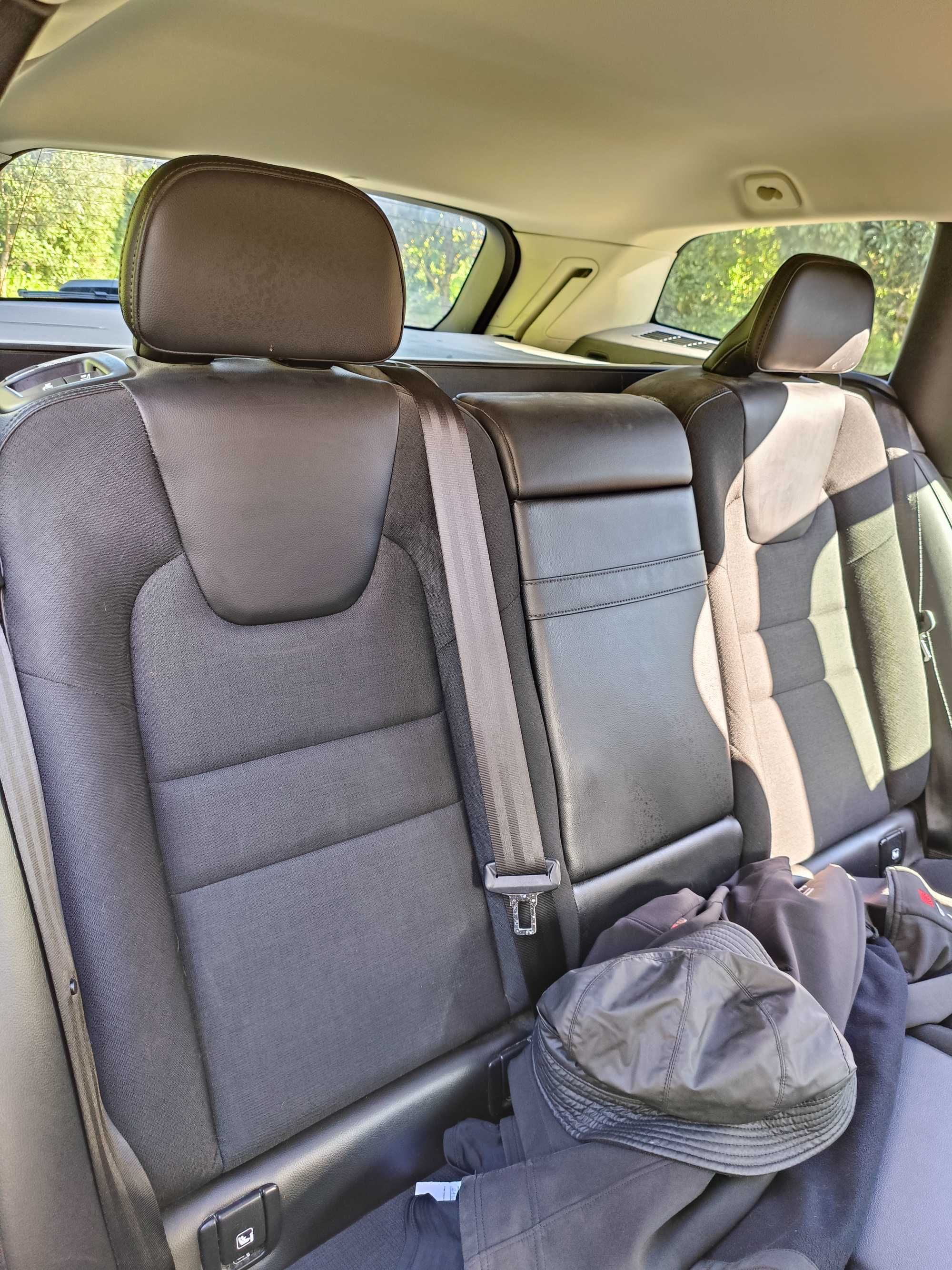 VOLVO V60 II (2019)