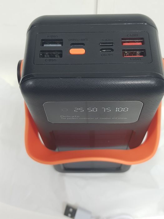 Повербанк 60000 mAh з фонарем та сонячної панелі