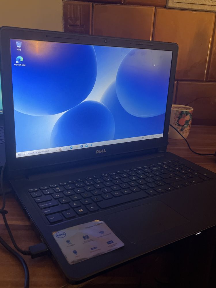 Laptop Inspiron 15 3000