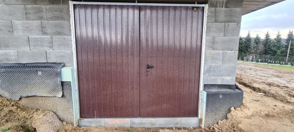 Brama garażowa uchylna dwuskrzydłowa! Drzwi stalowe! Na wymiar !