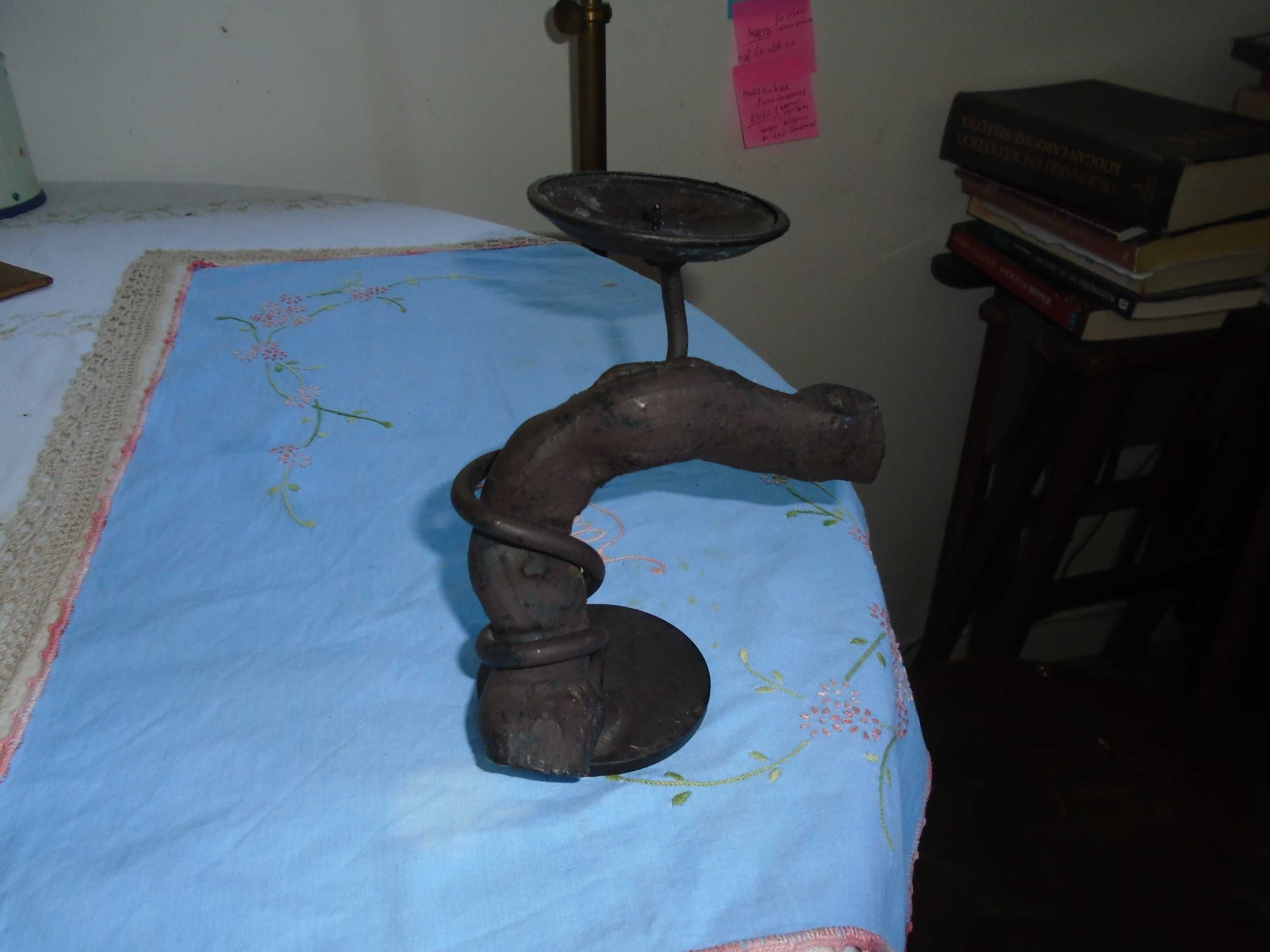 porta vela invulgar