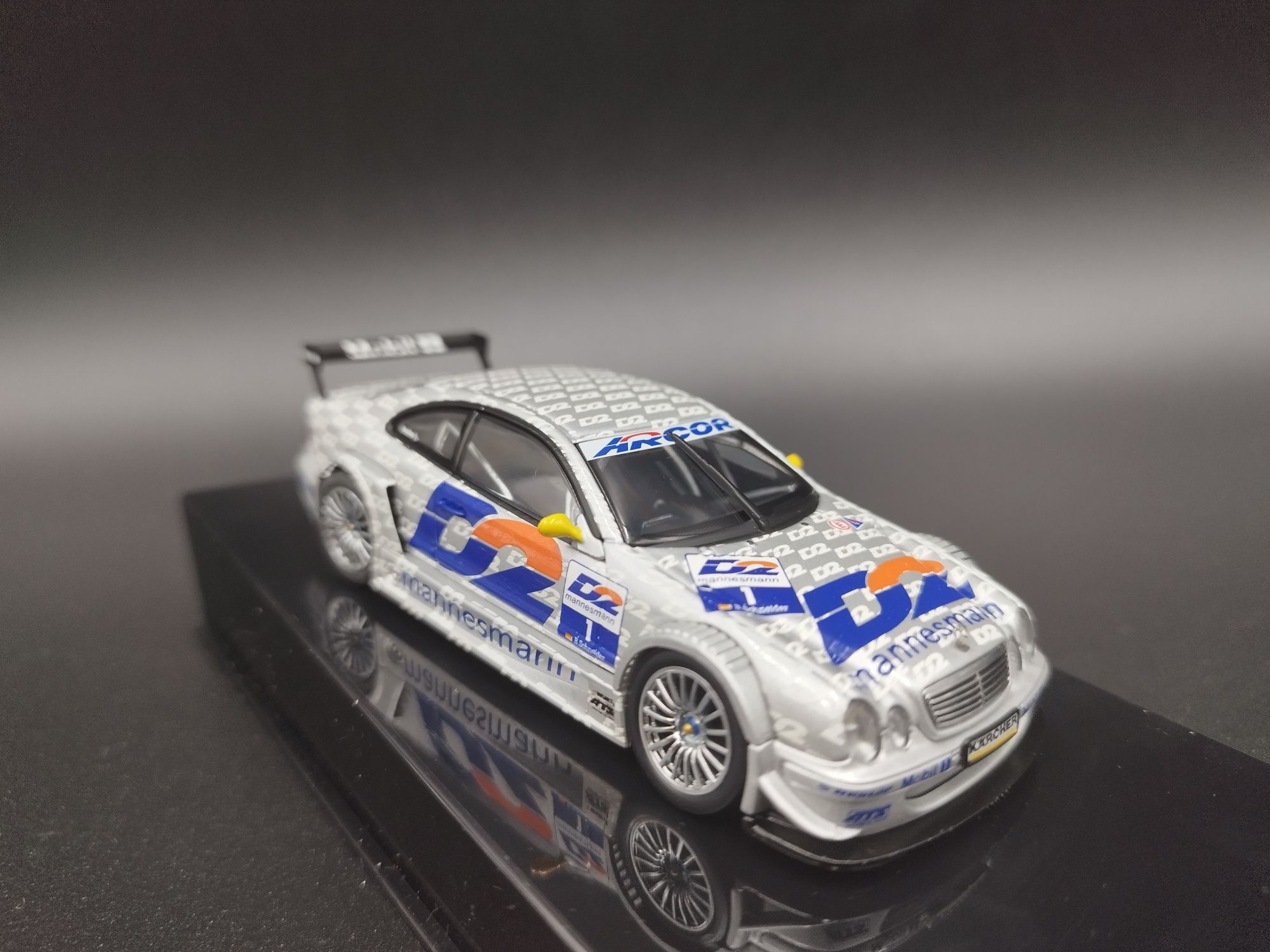 1:43 Minichamps Mercedes-Benz CLK-DTM 2000 Team D2 model