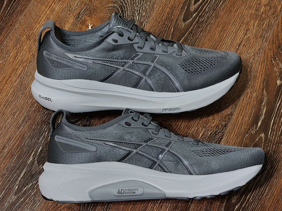 Оригінал 100% чоловічі кросівки asics kayano 31   eur 45