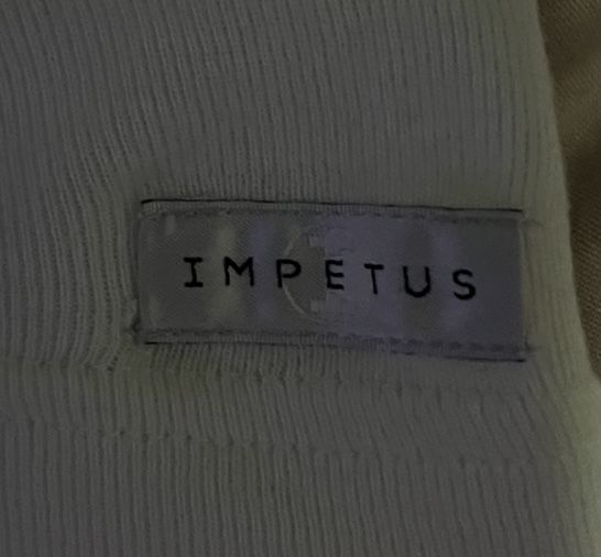 Vendo Blusa Manga Cava Impetus.