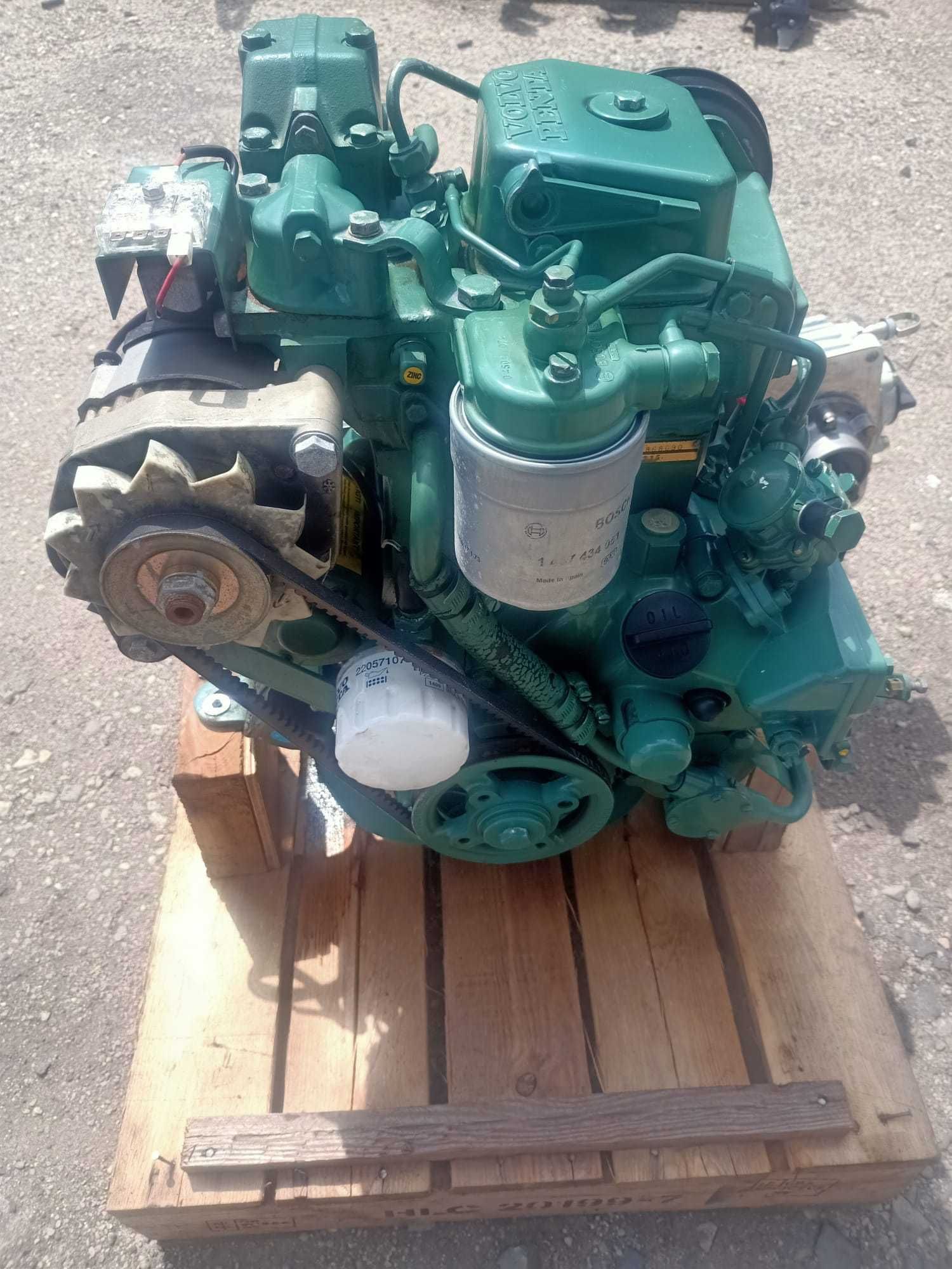 Silnik stacjonarny VOLVO PENTA 2000 model 2001