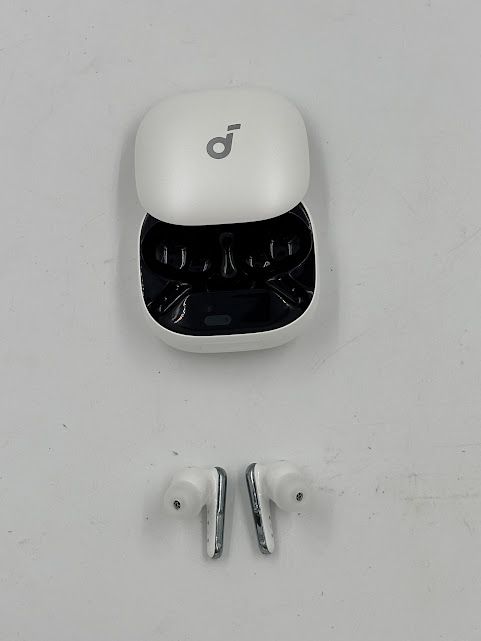 słuchawki bezprzewodowe dokanałowe soundcore liberty 4 pro white