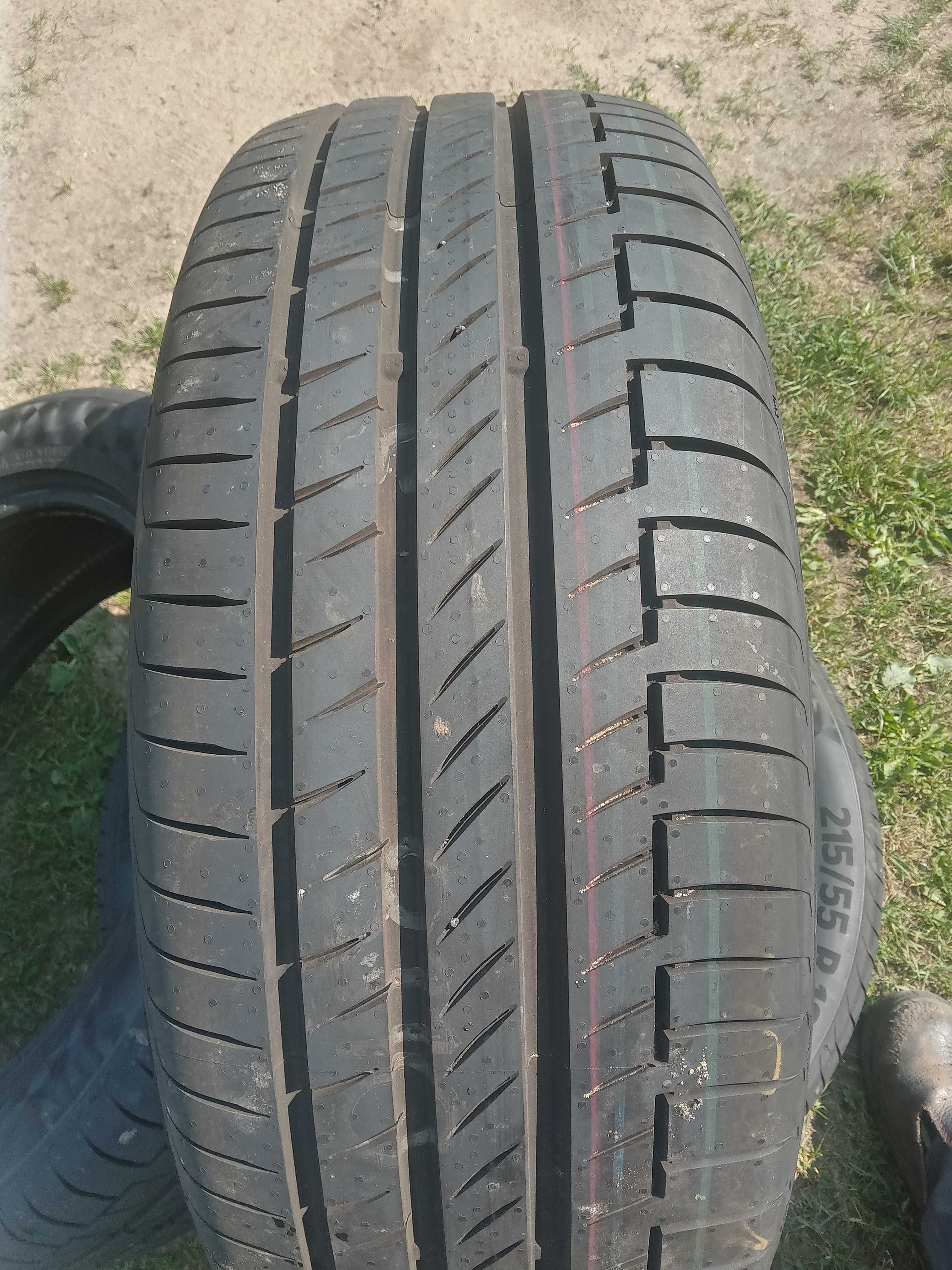 215/55R18 Continental premium contac 6