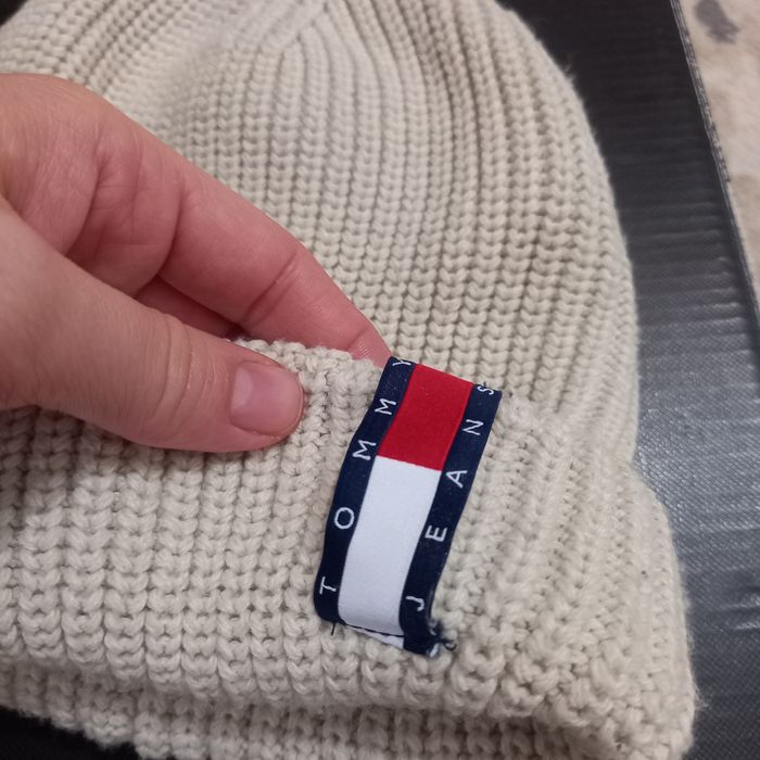 Зимова шапка Tommy jeans