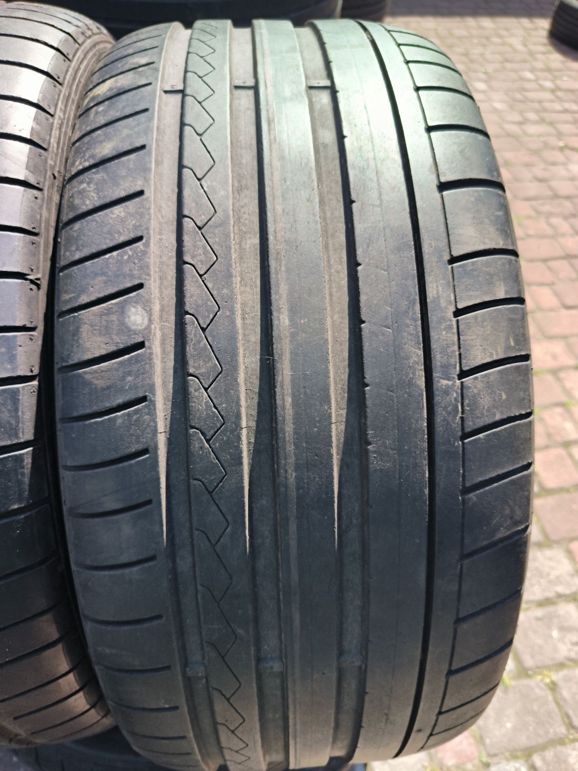 Opony letnie 18 Dunlop Sport Maxx GT - 235/40 18