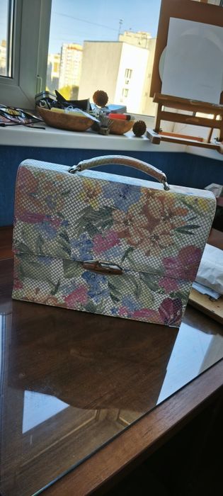 Жіночий шкіряний кейс, сумка, дипломат.