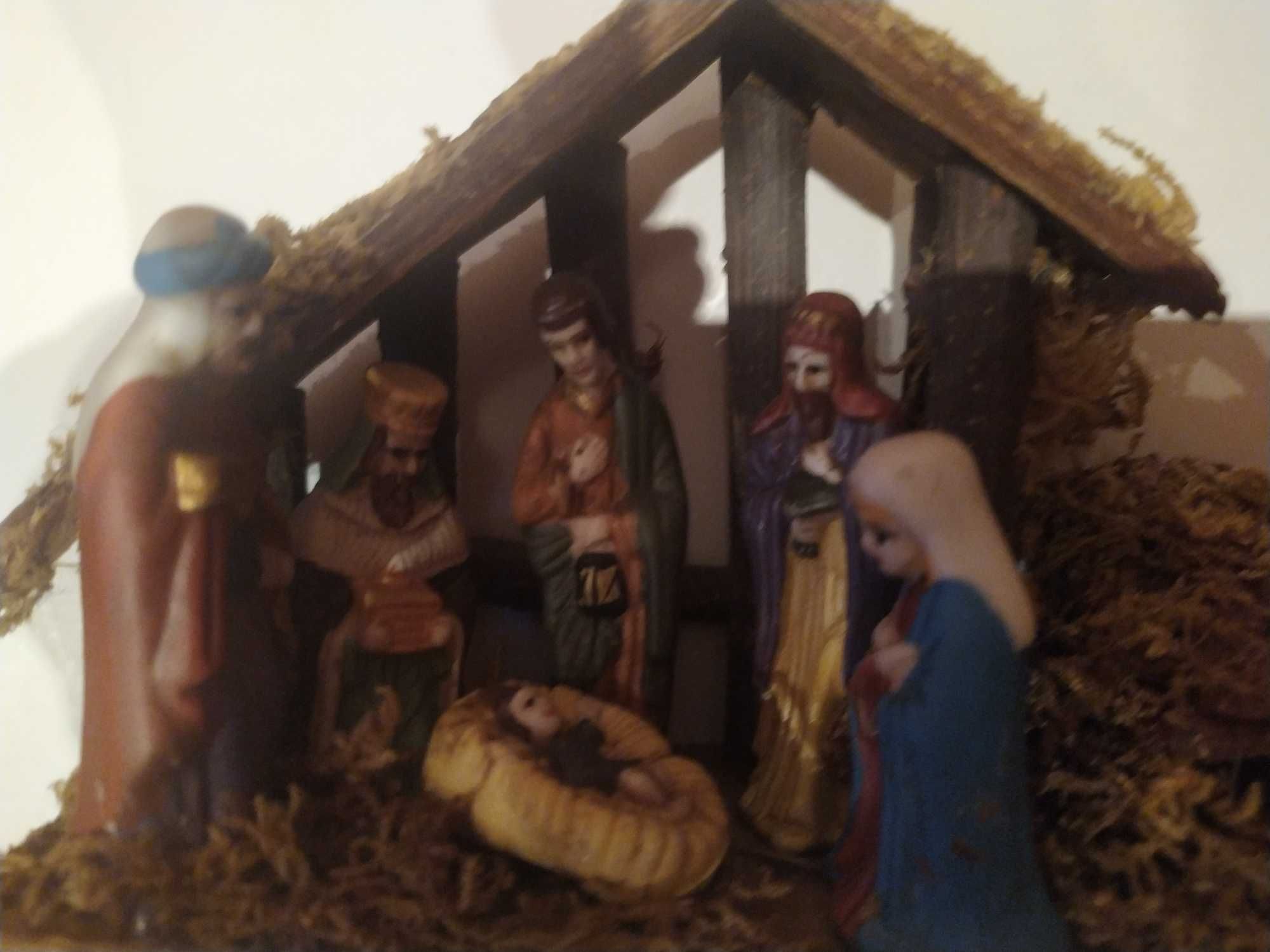 Szopka Bożonarodzeniowa z 1979 r., wyk. ręcznie, figurki ceramiczne,