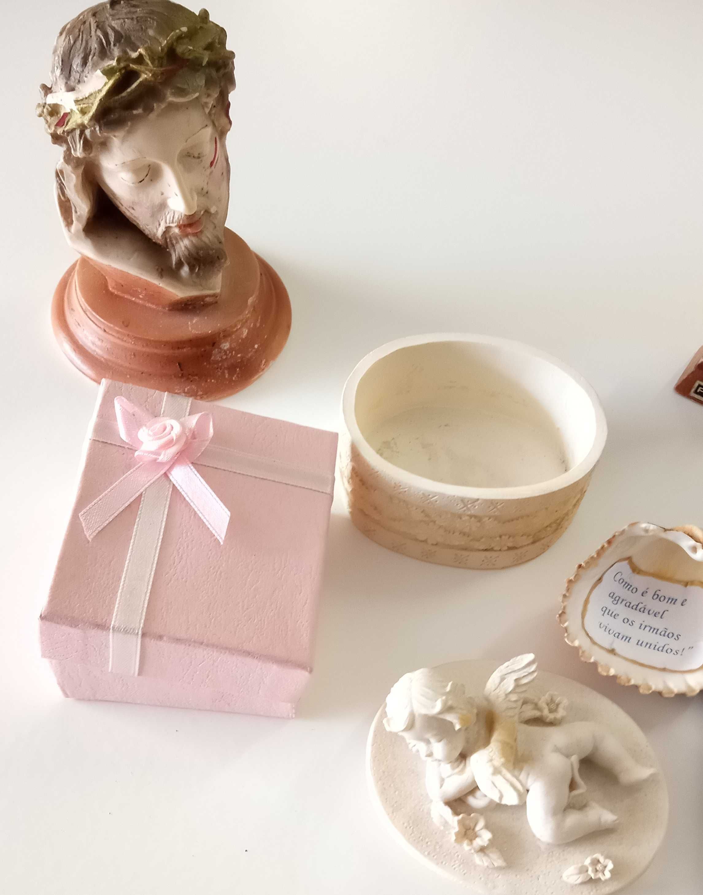 Bonecos decorativos religiosos e outros, lote todo por 5€