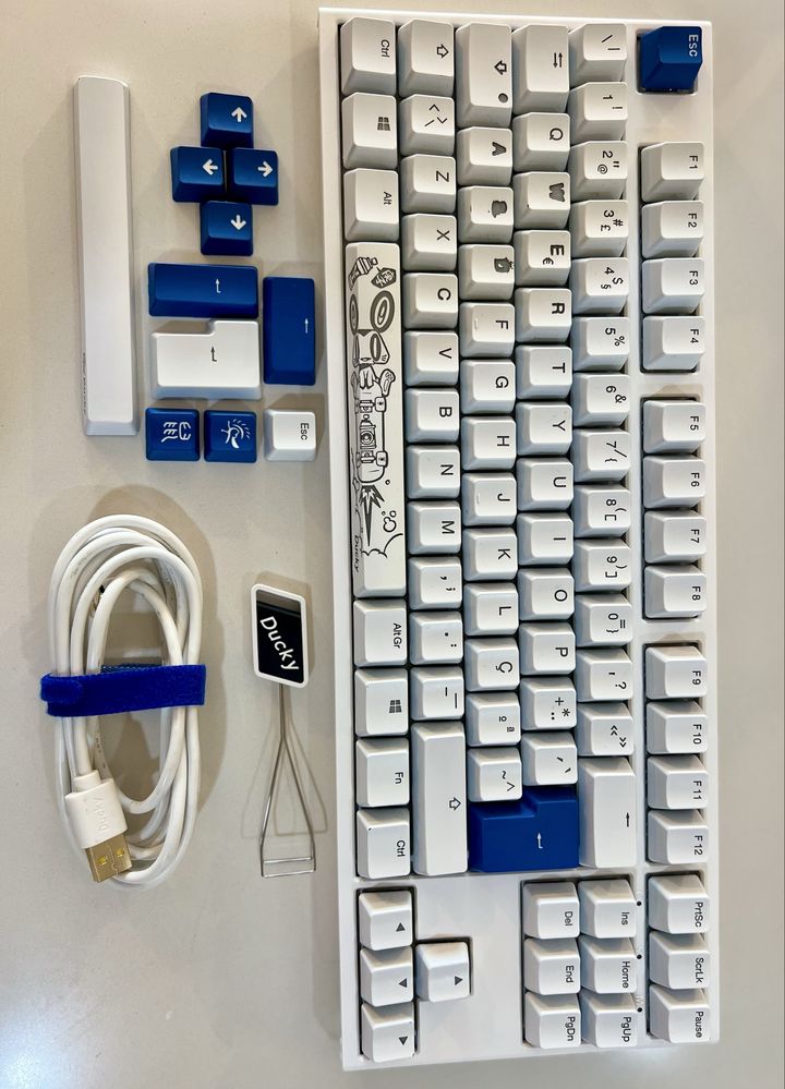 Teclado Ducky One 2 RGB TKL | Branco