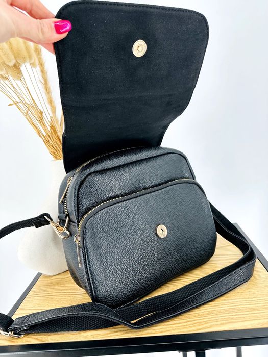 Nowa modna torebka mała klapa zamsz Marco contti