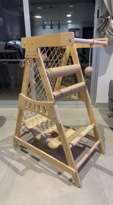 Drapak dla kota, drabinka do wspinania się, drapania