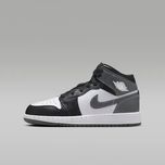 Кросівки підліткові Nike Air Jordan 1 Mid Big DQ8423-001