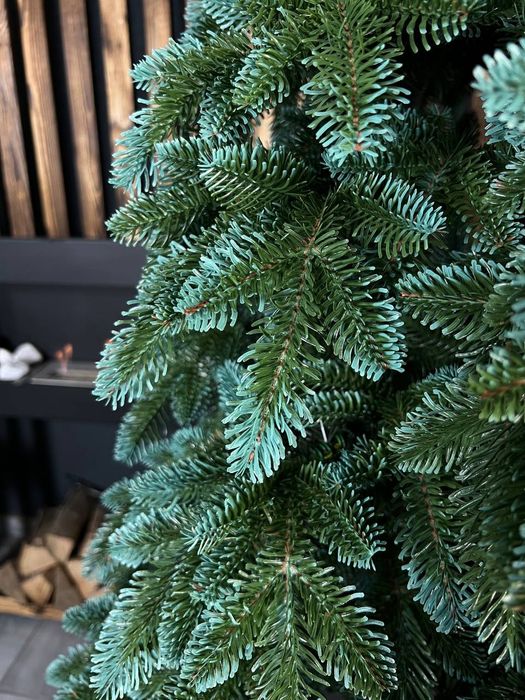 ялинка Канадська лита зелено-блакитна №7 2,1м. в коробці